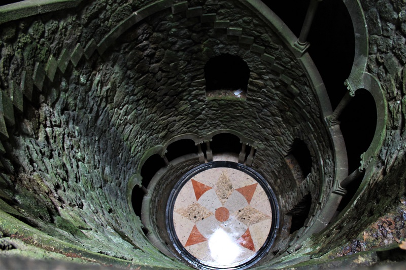 Quinta da Regaleira: lugar de magia e mistério na Serra de Sintra